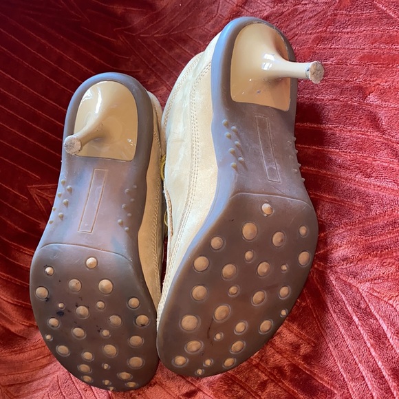 7.5 leather-upper heeled boot/loafer by Bakers - Picture 5 of 5